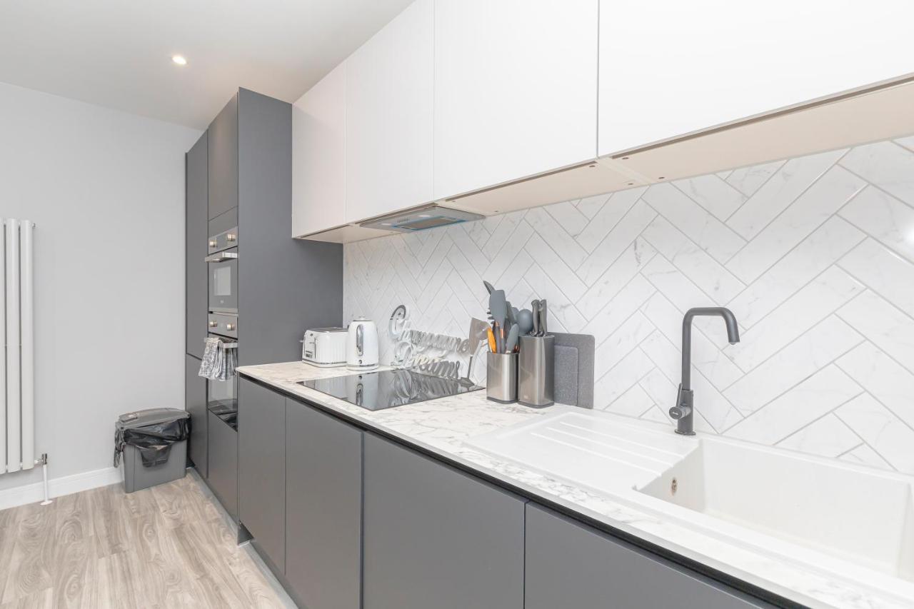Flash Sales Offer - Any Week Day No Minimum Night Restrictions Brighton City Centre Seafront 1 Bedroom Flat Bn133Duk02 Esterno foto