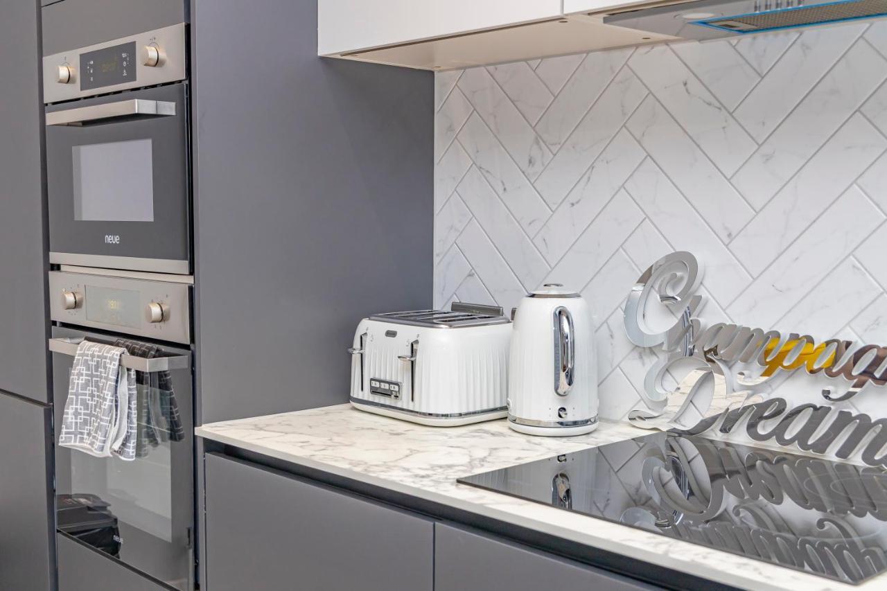 Flash Sales Offer - Any Week Day No Minimum Night Restrictions Brighton City Centre Seafront 1 Bedroom Flat Bn133Duk02 Esterno foto