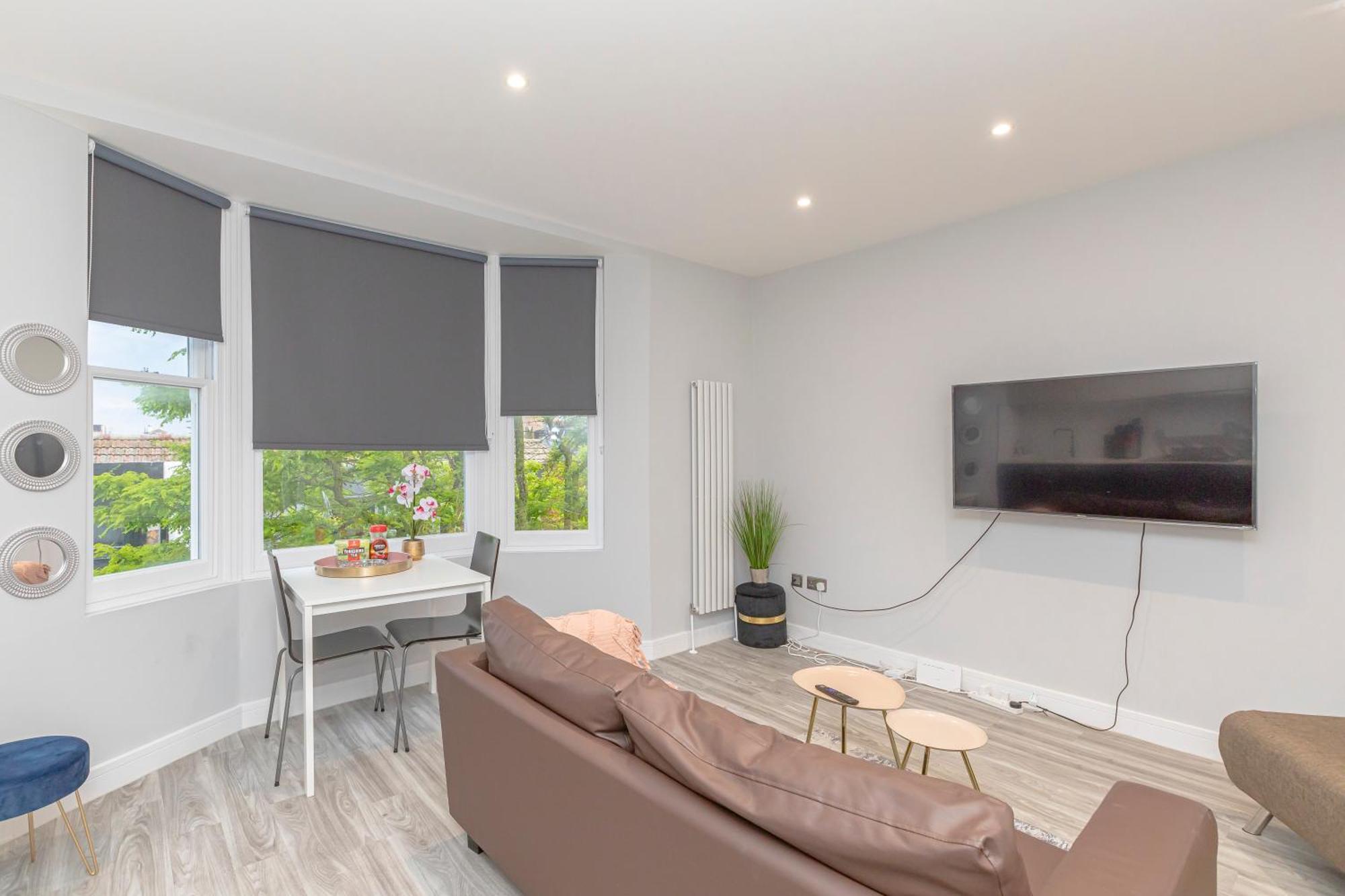 Flash Sales Offer - Any Week Day No Minimum Night Restrictions Brighton City Centre Seafront 1 Bedroom Flat Bn133Duk02 Esterno foto